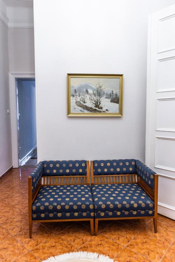 Luxury Downtown 3 Bedroom Apartment By Synagoge With Beautiful View Budapesta Exterior foto