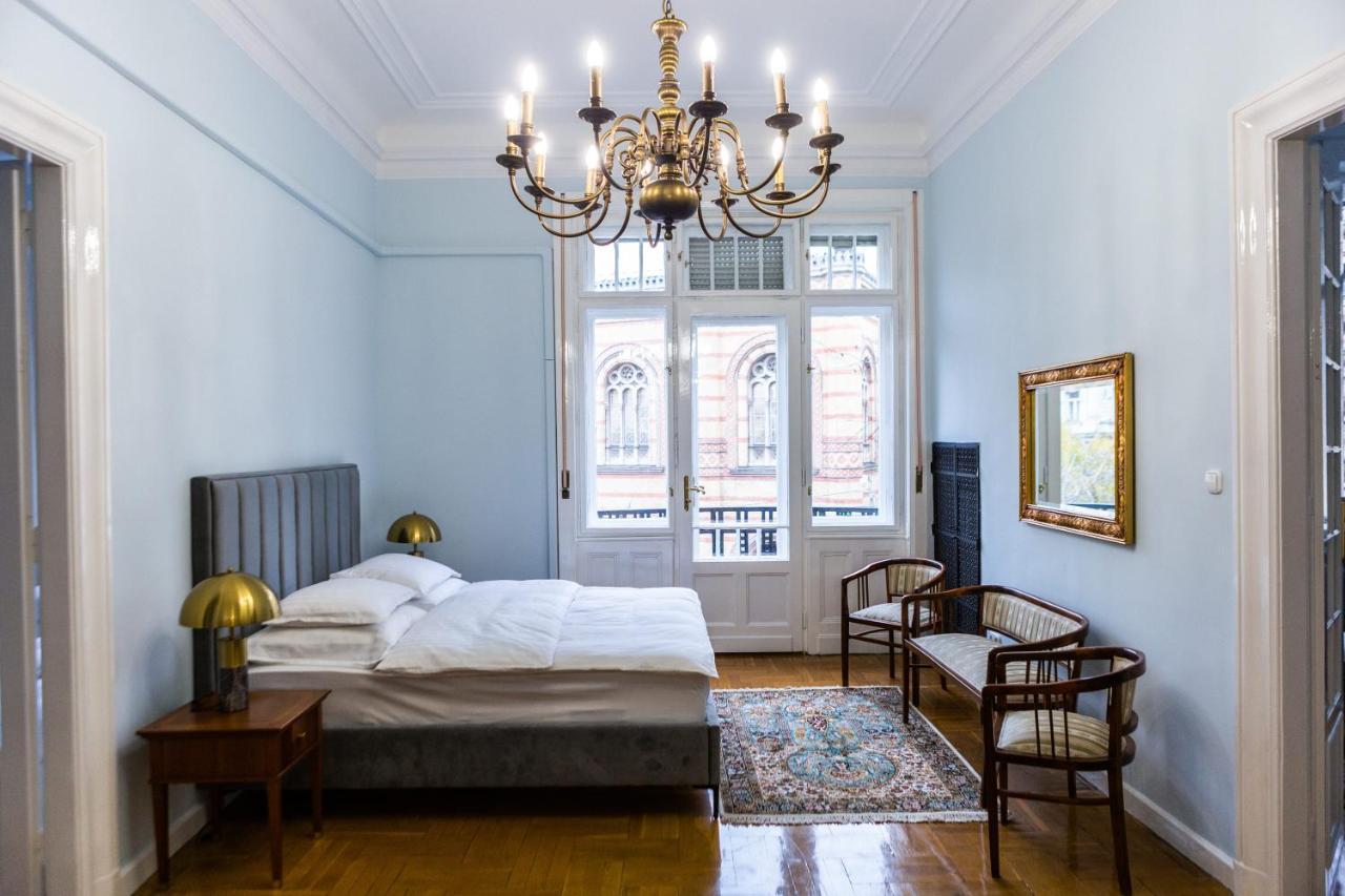 Luxury Downtown 3 Bedroom Apartment By Synagoge With Beautiful View Budapesta Exterior foto