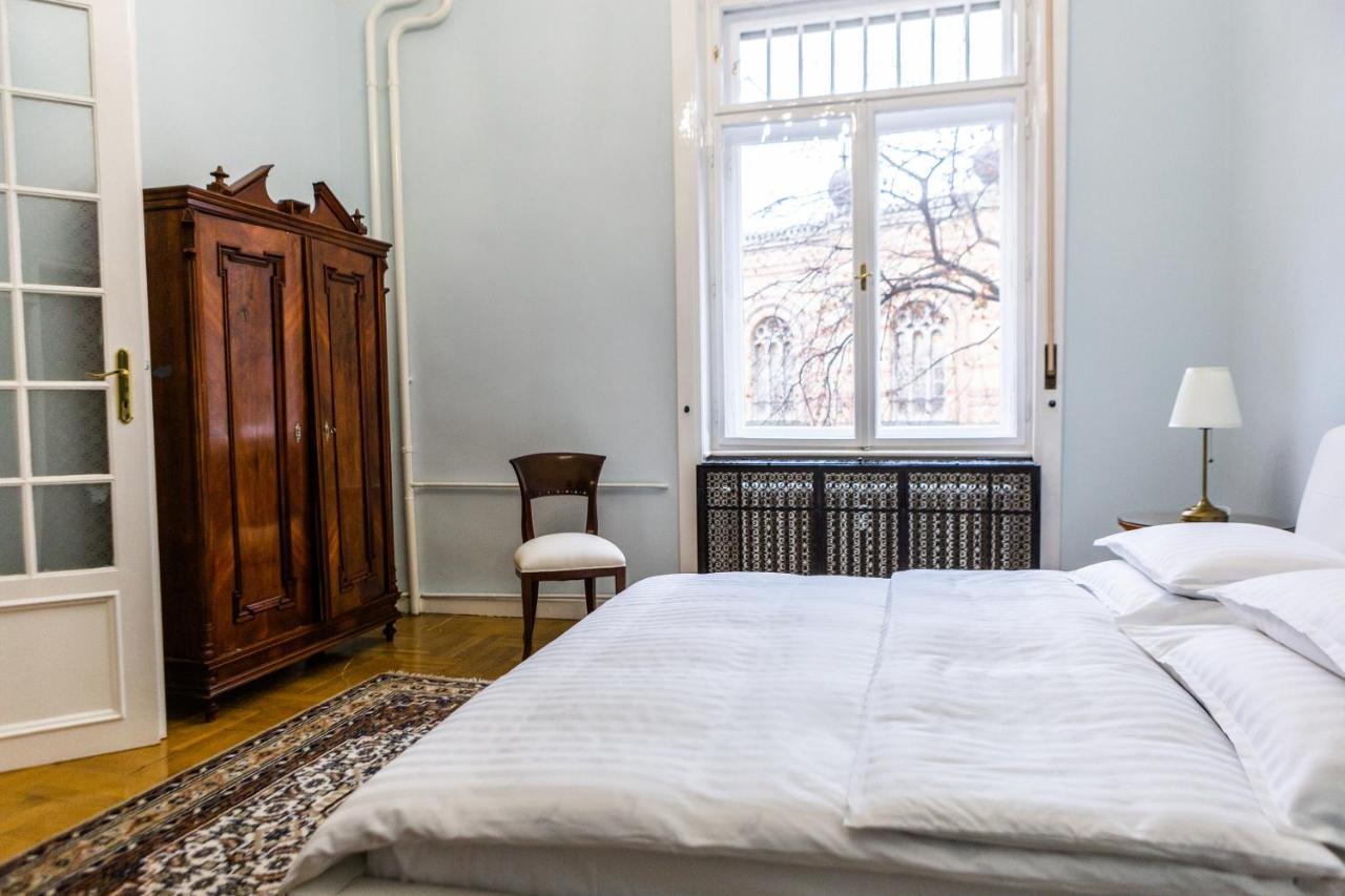 Luxury Downtown 3 Bedroom Apartment By Synagoge With Beautiful View Budapesta Exterior foto