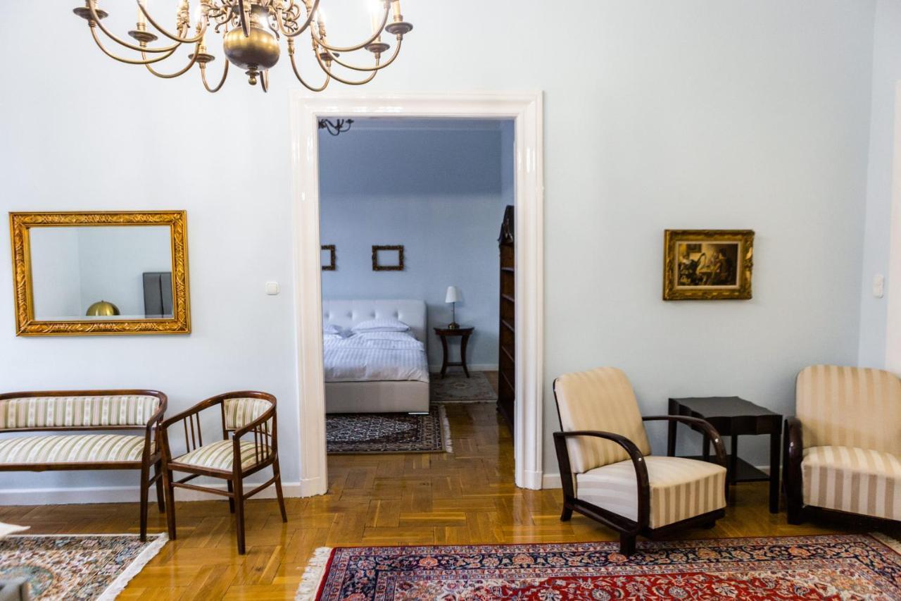 Luxury Downtown 3 Bedroom Apartment By Synagoge With Beautiful View Budapesta Exterior foto