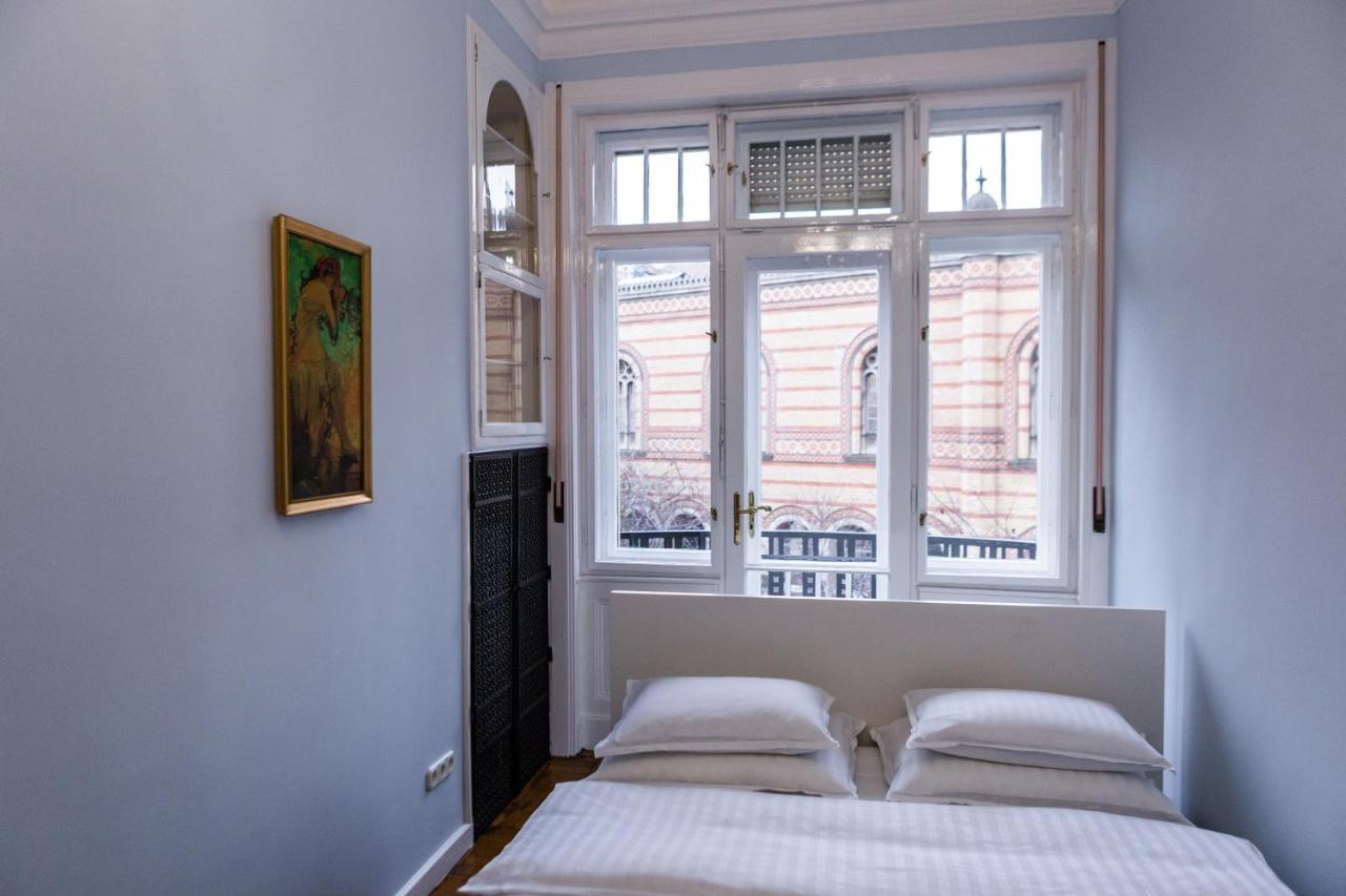 Luxury Downtown 3 Bedroom Apartment By Synagoge With Beautiful View Budapesta Exterior foto